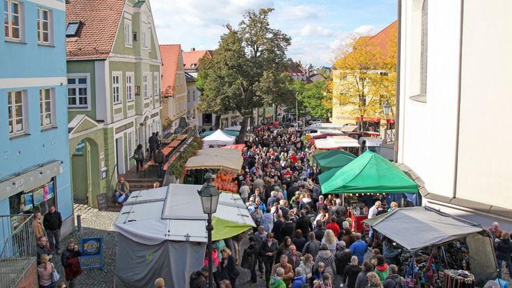 Marktsonntag in der Dachauer Altstadt