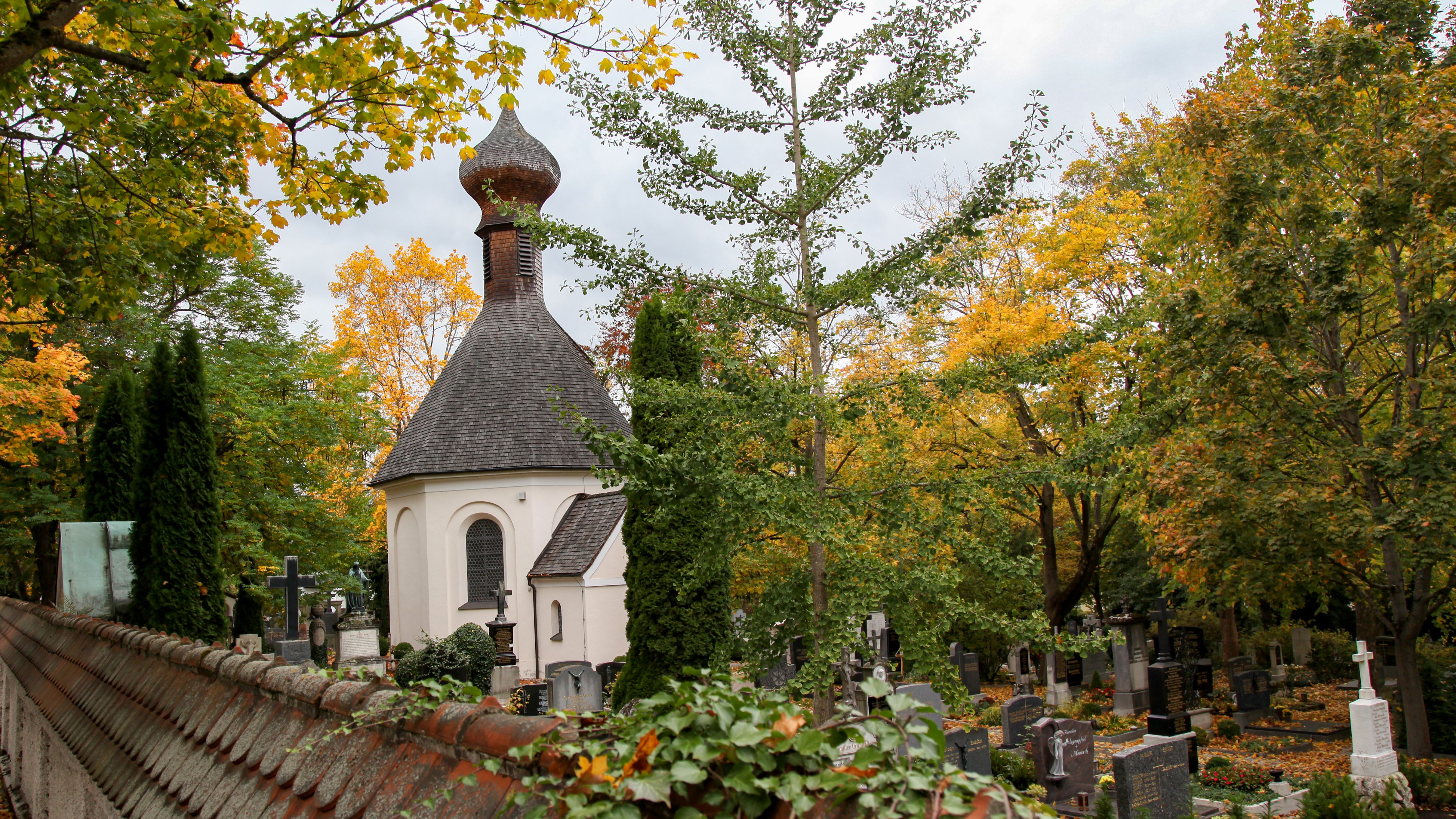 Friedhof mit Kapelle