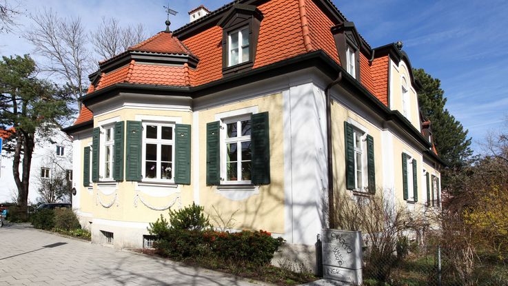 Außenansicht des Künstlerhaus Hermann Stockmann, auch Spatzenschlössl