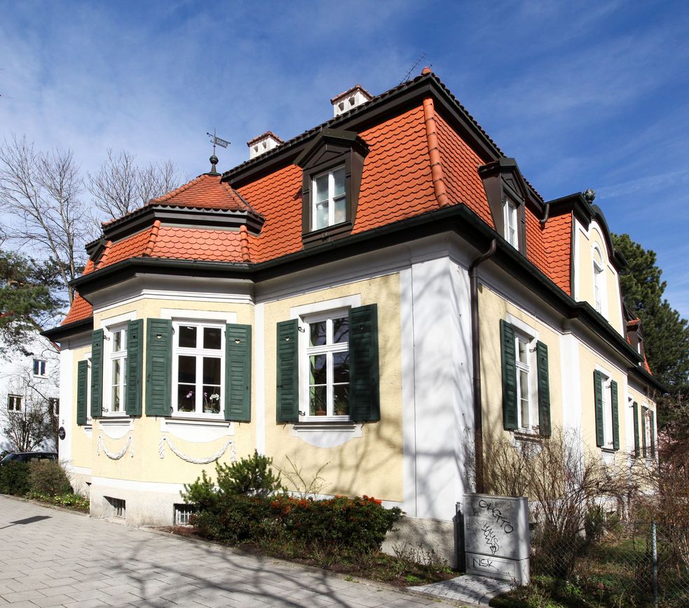 Außenansicht des Künstlerhaus Hermann Stockmann, auch Spatzenschlössl