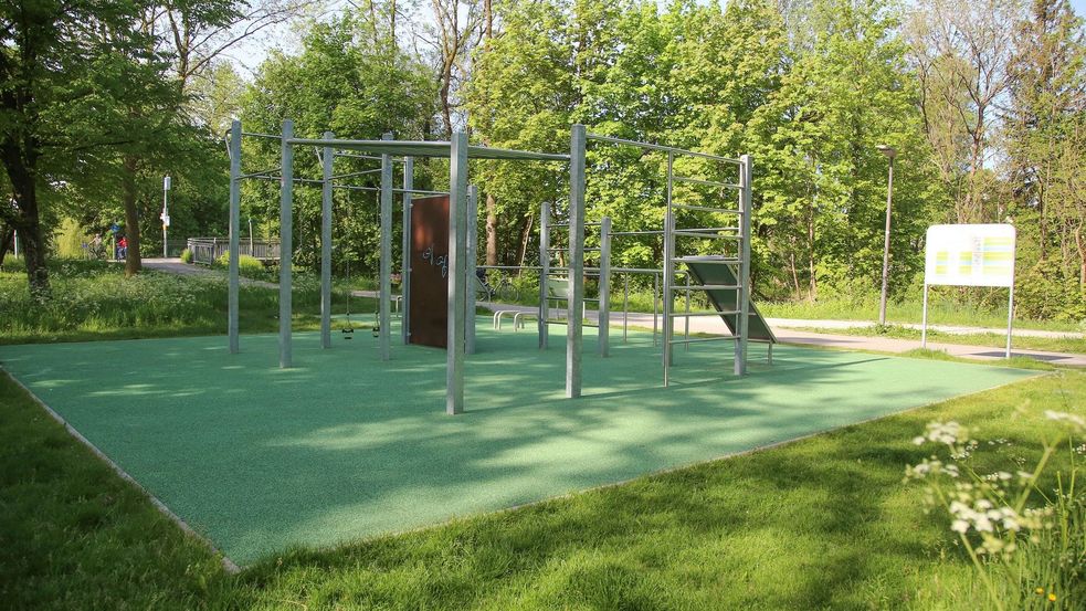 Calisthenics-Anlage an der Amper in Dachau