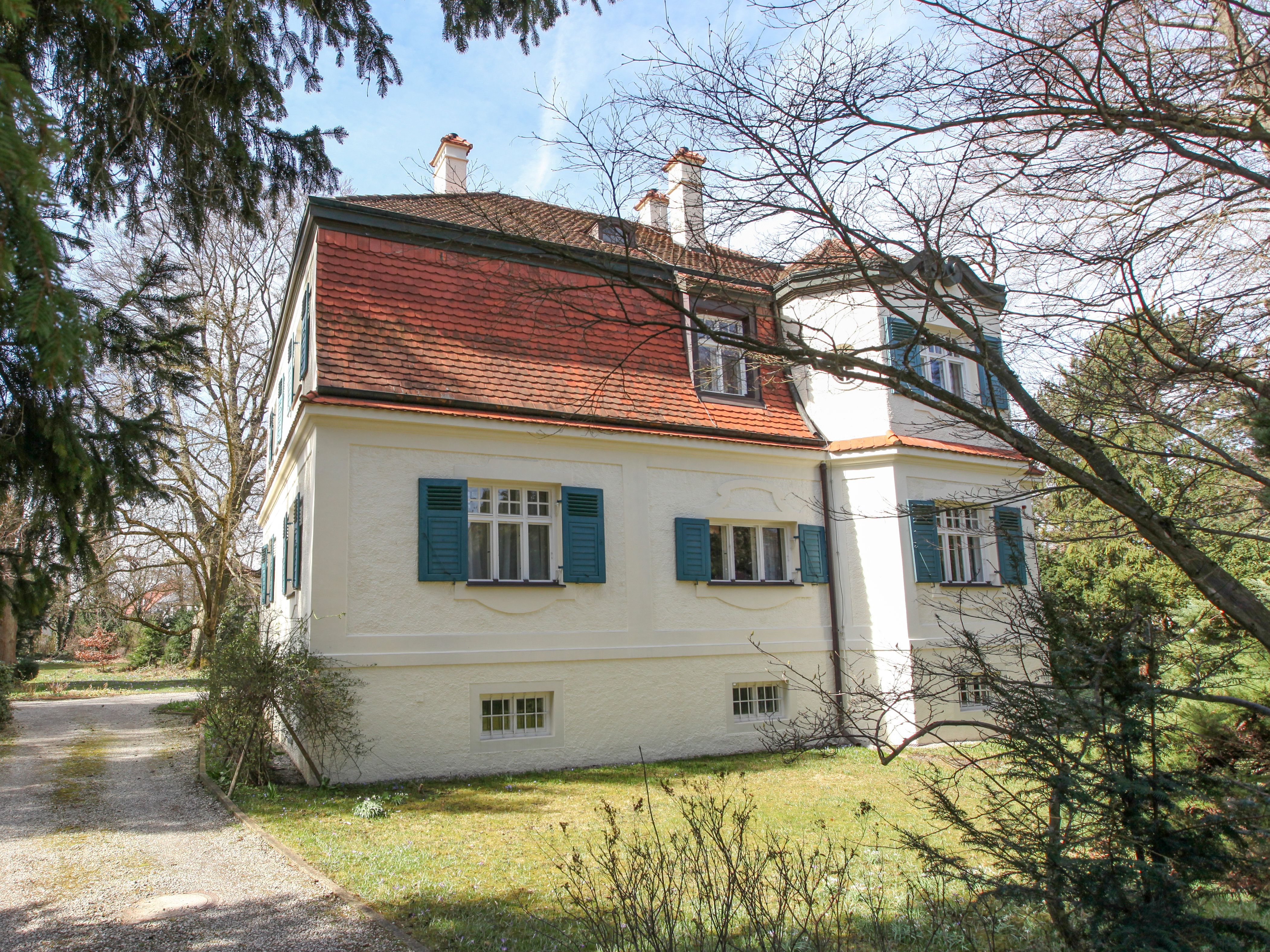 Außenansicht des Künstlerhaus August Pfaltz