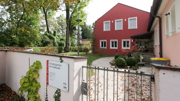 Außenansicht Kindertagesstätte am Stadtwald Dachau