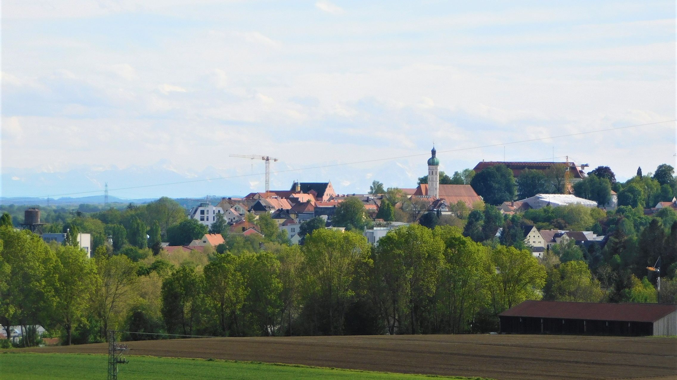 Blick von Etzenhausen aus auf Dachauer Altstadt